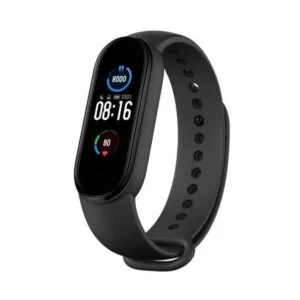 smartwatch xiaomi mi band 5 vista lateral con pantalla encendida en un fondo blanco
